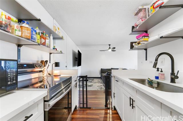 Primary photo for MLS#202526431
