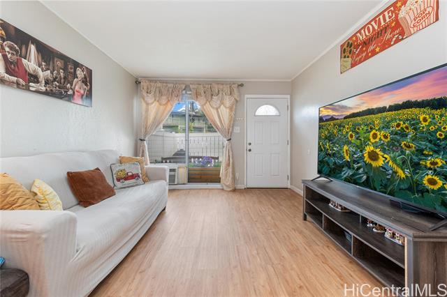 Primary photo for MLS#202609116

