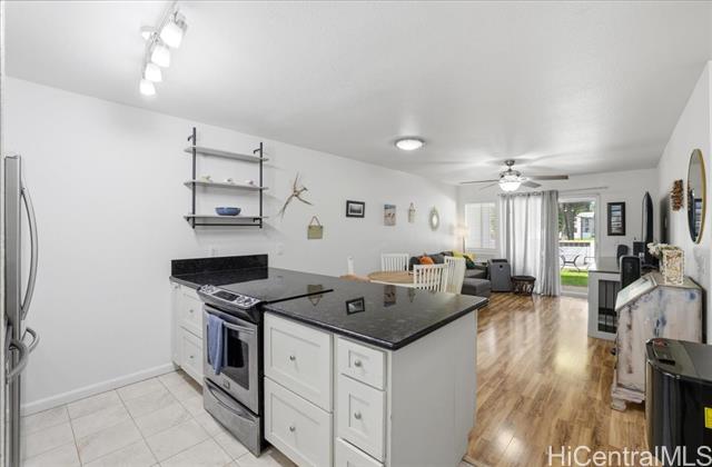 Primary photo for MLS#202610614
